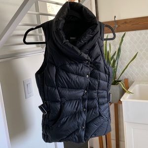 Lululemon get down vest